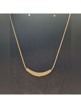 Vintage Trifari Gold-Tone Necklace with Pave Rhinestone Bar Pendant – EUC